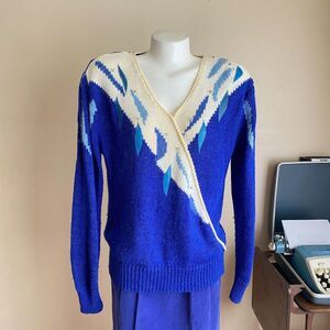 VTG Maurada Med Sweater 90s Blue Bedazzled Gems Leather Geometric Knitted V-Neck